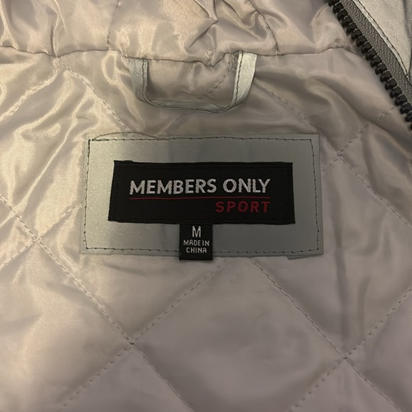Members Only Half Zip Reflective Light Puffer - Picture 6 of 8